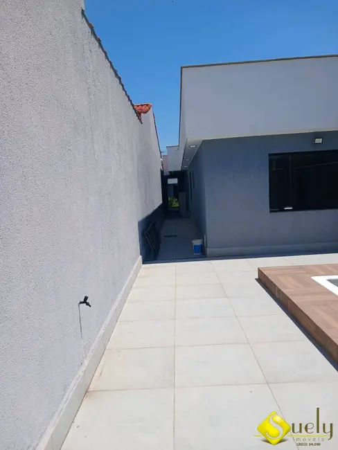 Foto 5 de Casa com 3 quartos à venda, 240m2 em Marica - RJ