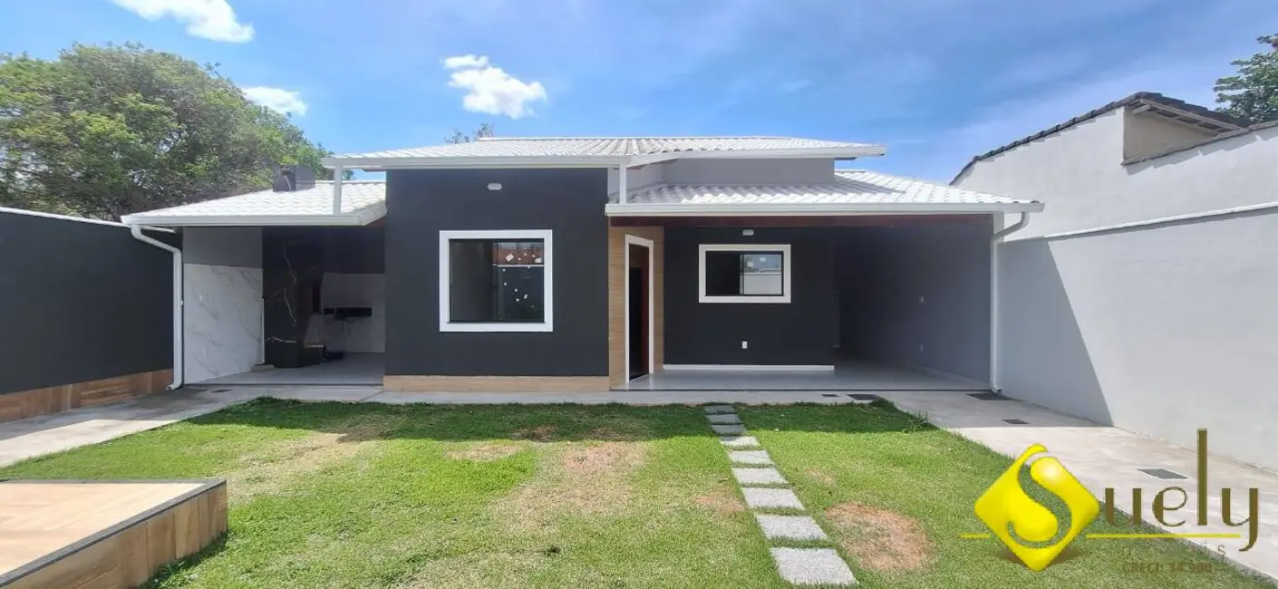 Foto 1 de Casa com 3 quartos à venda, 330m2 em Marica - RJ