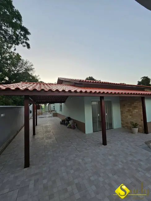 Foto 1 de Casa com 3 quartos à venda, 360m2 em Marica - RJ