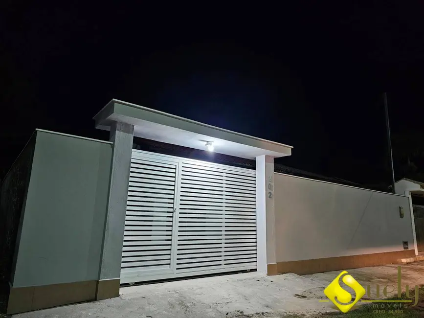 Foto 6 de Casa com 3 quartos à venda, 360m2 em Marica - RJ