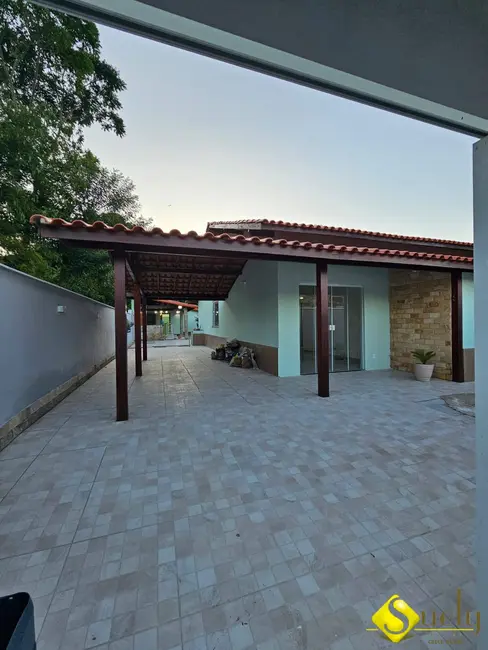 Foto 3 de Casa com 3 quartos à venda, 360m2 em Marica - RJ