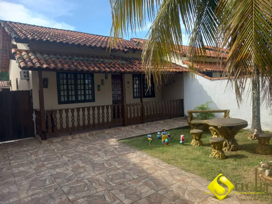 Casa com 3 quartos à venda, 320m2 em Marica - RJ - imagem 1 Foto 1 de Casa com 3 quartos à venda, 320m2 em Marica - RJ