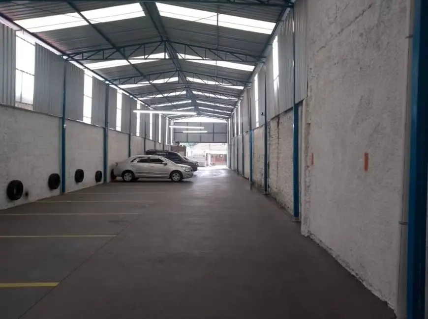 Foto 2 de Armazém / Galpão à venda, 400m2 em Vila Moinho Velho, São Paulo - SP