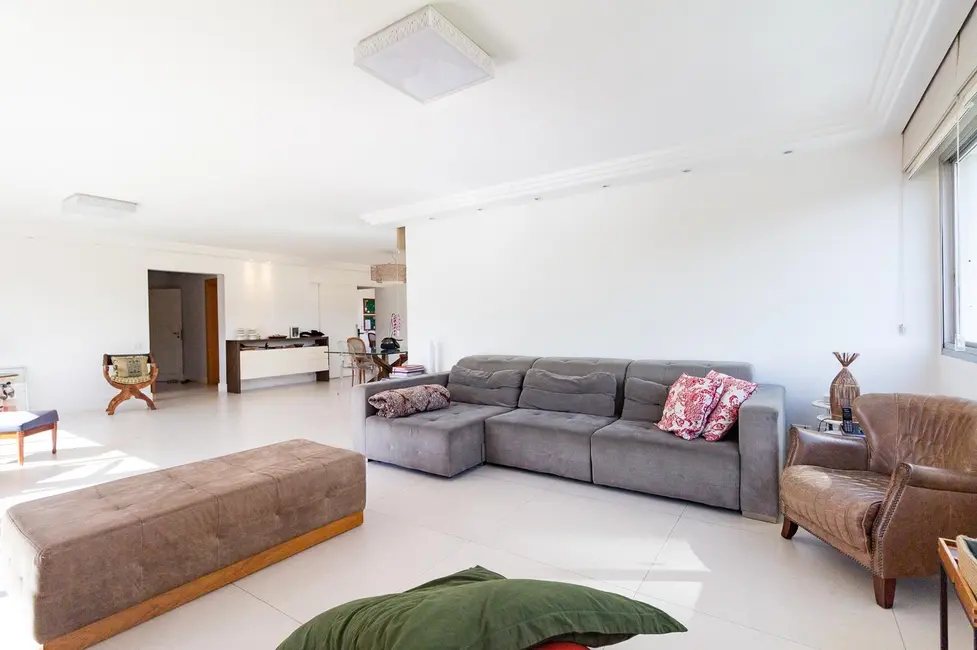 Foto 1 de Casa com 4 quartos à venda, 257m2 em Santa Cecília, São Paulo - SP