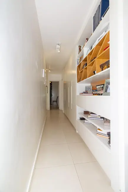 Foto 6 de Casa com 4 quartos à venda, 257m2 em Santa Cecília, São Paulo - SP