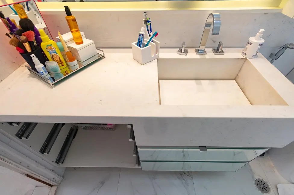 Foto 8 de Casa com 4 quartos à venda, 257m2 em Santa Cecília, São Paulo - SP