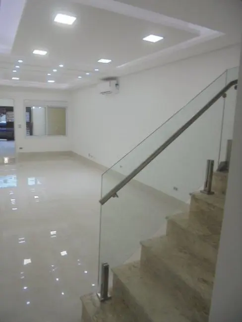 Foto 2 de Casa com 4 quartos à venda, 170m2 em Chácara Inglesa, São Paulo - SP