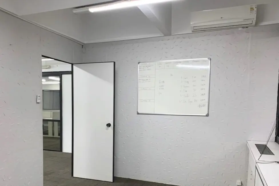 Sala Comercial para alugar, 150m2 em Itaim Bibi, São Paulo - SP - imagem 5 Foto 5 de Sala Comercial para alugar, 150m2 em Itaim Bibi, São Paulo - SP