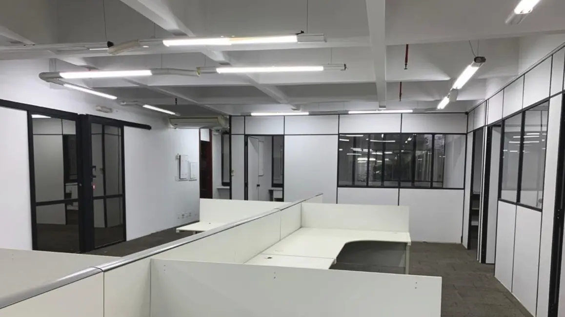 Sala Comercial para alugar, 150m2 em Itaim Bibi, São Paulo - SP - imagem 9 Foto 9 de Sala Comercial para alugar, 150m2 em Itaim Bibi, São Paulo - SP