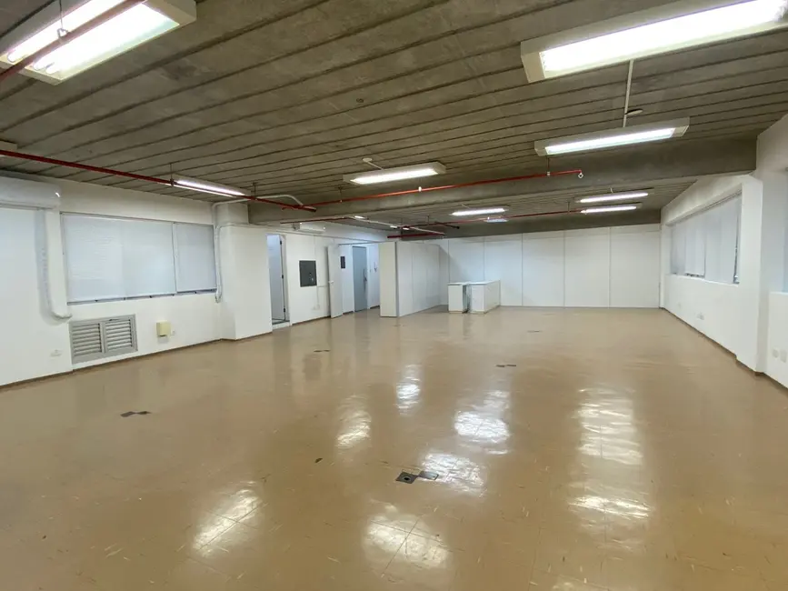 Foto 3 de Sala Comercial para alugar, 196m2 em Vila Olímpia, São Paulo - SP