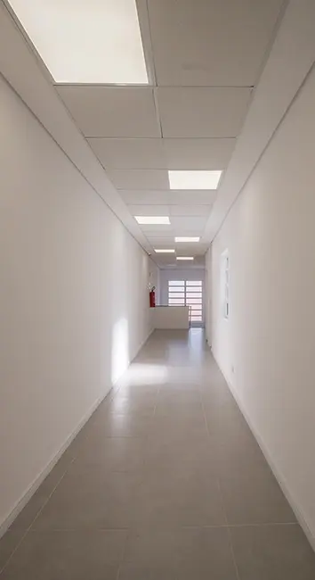 Apartamento com 1 quarto para alugar, 23m2 em Aclimação, São Paulo - SP - imagem 4 Foto 4 de Apartamento com 1 quarto para alugar, 23m2 em Aclimação, São Paulo - SP