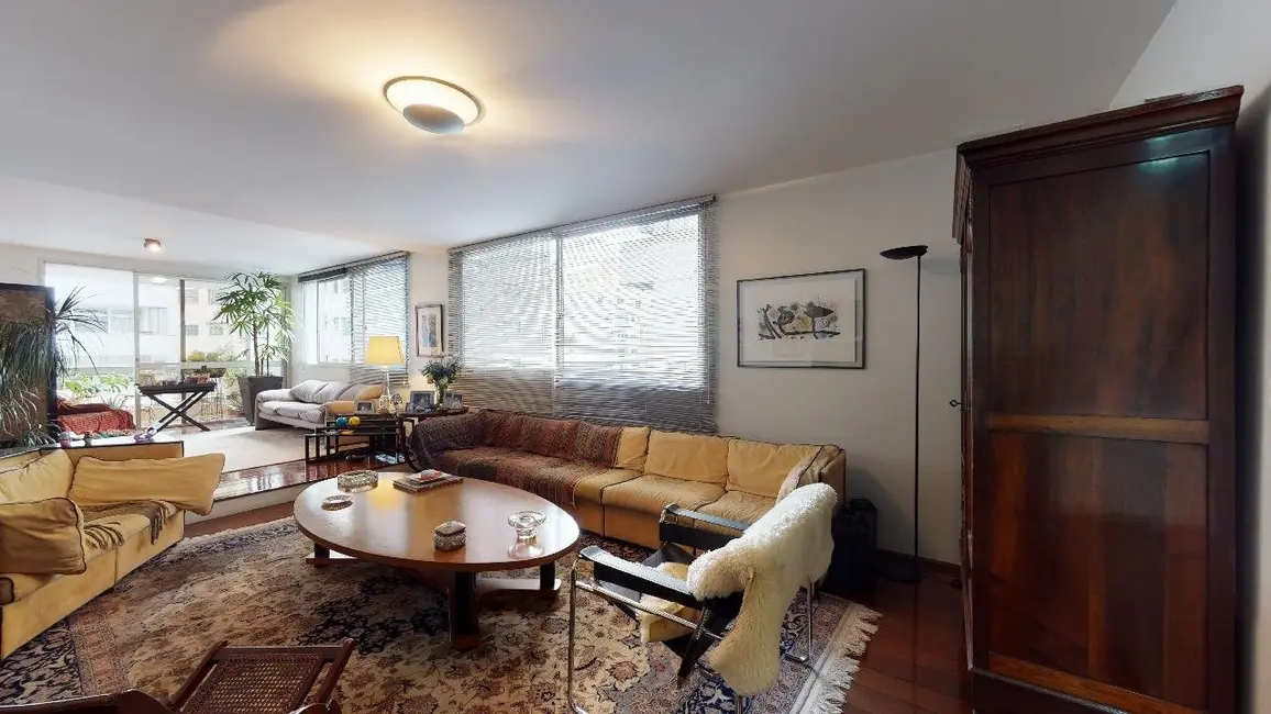 Apartamento com 3 quartos à venda, 212m2 em Santa Cecília, São Paulo - SP - imagem 3 Foto 3 de Apartamento com 3 quartos à venda, 212m2 em Santa Cecília, São Paulo - SP