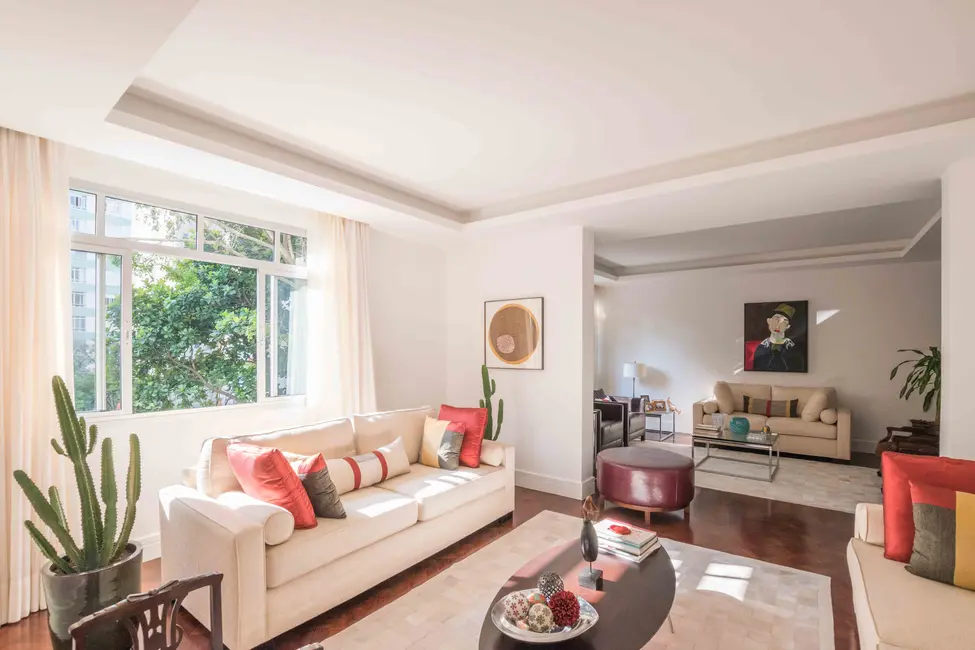 Apartamento com 4 quartos à venda, 300m2 em Higienópolis, São Paulo - SP - imagem 4 Foto 4 de Apartamento com 4 quartos à venda, 300m2 em Higienópolis, São Paulo - SP