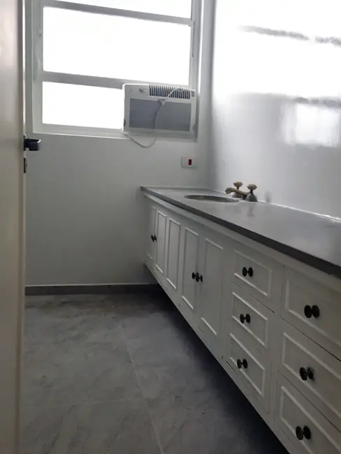 Foto 6 de Apartamento com 3 quartos para alugar, 240m2 em Jardim Europa, São Paulo - SP