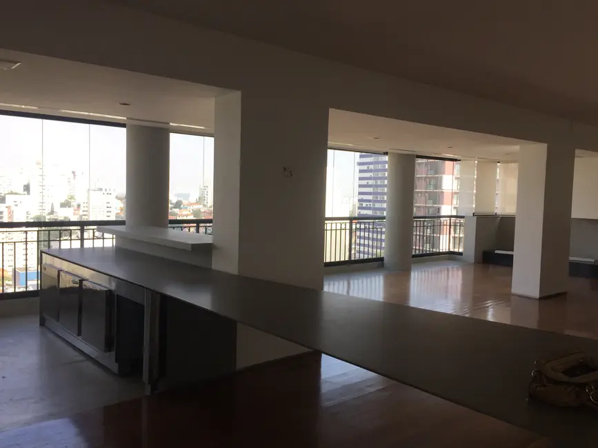 Foto 1 de Apartamento com 3 quartos à venda, 215m2 em Sumaré, São Paulo - SP