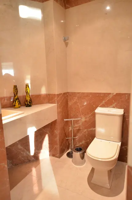 Apartamento com 3 quartos à venda e para alugar, 280m2 em Vila Clementino, São Paulo - SP - imagem 9 Foto 9 de Apartamento com 3 quartos à venda e para alugar, 280m2 em Vila Clementino, São Paulo - SP