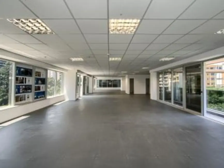 Foto 2 de Sala Comercial para alugar, 326m2 em Cerqueira César, São Paulo - SP