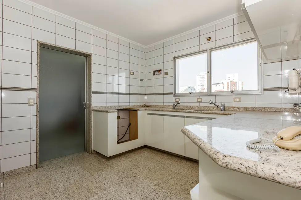 Apartamento com 3 quartos à venda, 236m2 em Campo Belo, São Paulo - SP - imagem 5 Foto 5 de Apartamento com 3 quartos à venda, 236m2 em Campo Belo, São Paulo - SP
