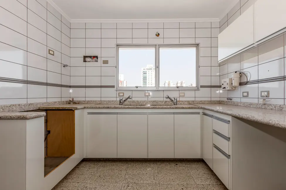 Apartamento com 3 quartos à venda, 236m2 em Campo Belo, São Paulo - SP - imagem 3 Foto 3 de Apartamento com 3 quartos à venda, 236m2 em Campo Belo, São Paulo - SP