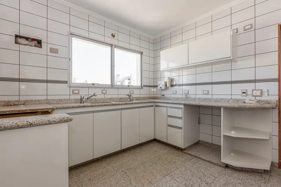 Foto 2 de Apartamento com 3 quartos à venda, 236m2 em Campo Belo, São Paulo - SP