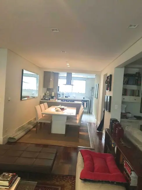 Apartamento com 3 quartos à venda, 115m2 em Higienópolis, São Paulo - SP - imagem 2 Foto 2 de Apartamento com 3 quartos à venda, 115m2 em Higienópolis, São Paulo - SP