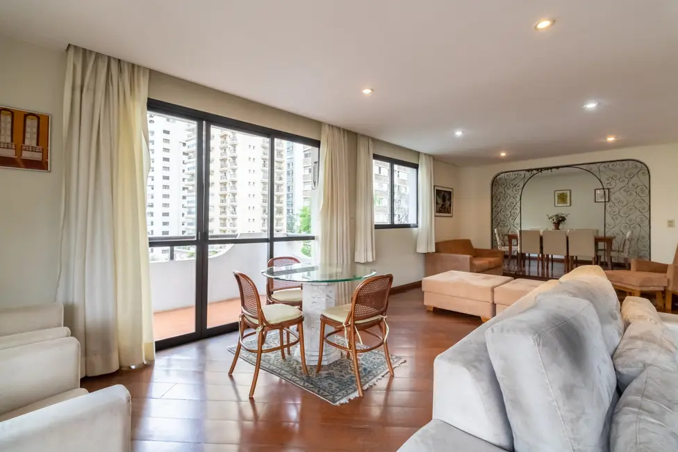 Foto 7 de Apartamento com 4 quartos à venda, 246m2 em Santa Cecília, São Paulo - SP