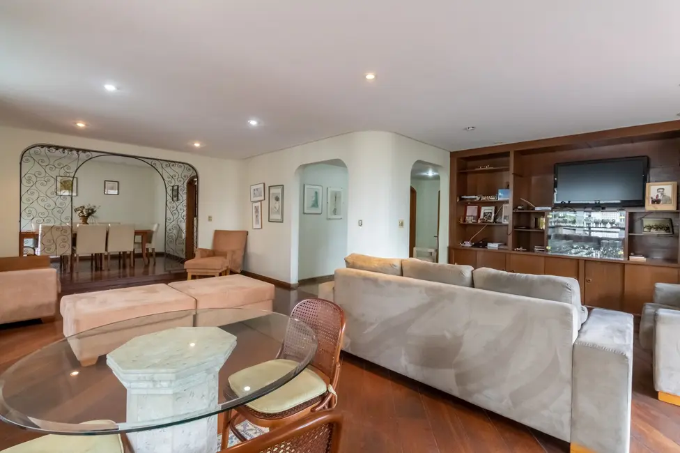 Foto 6 de Apartamento com 4 quartos à venda, 246m2 em Santa Cecília, São Paulo - SP