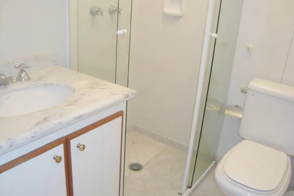 Foto 2 de Apartamento com 2 quartos para alugar, 72m2 em Vila Nova Conceição, São Paulo - SP