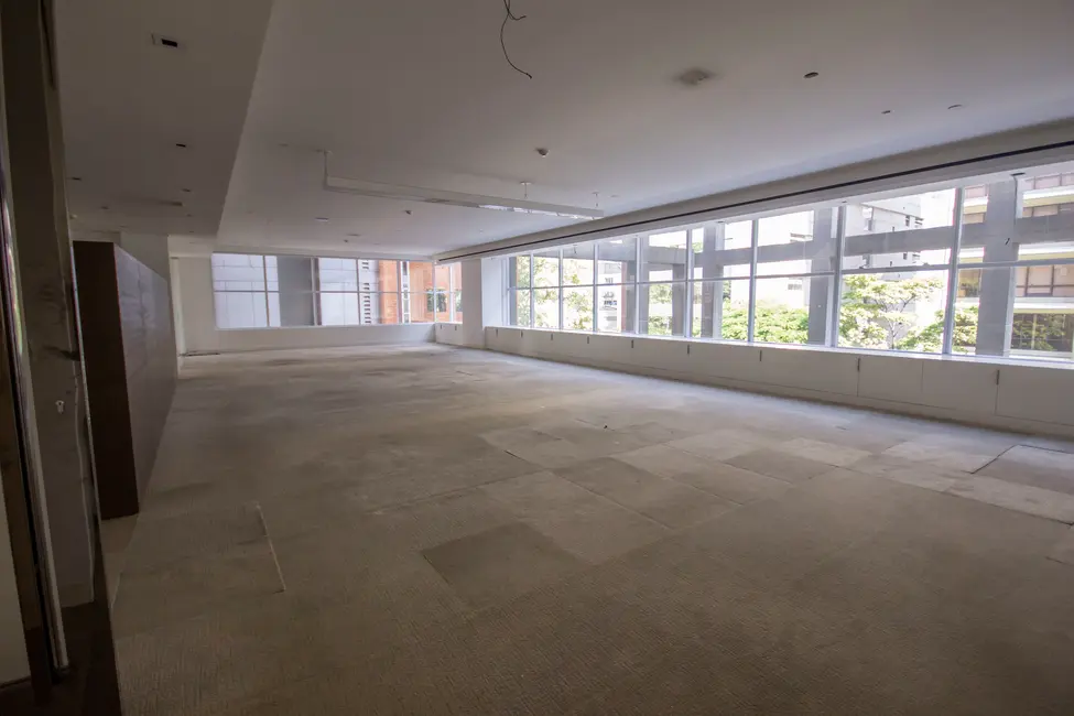 Foto 1 de Sala Comercial para alugar, 204m2 em Vila Olímpia, São Paulo - SP