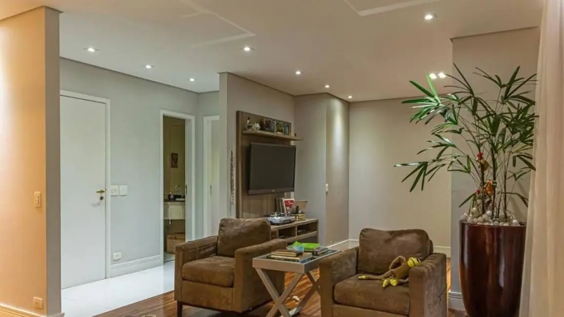 Apartamento com 3 quartos à venda, 167m2 em Vila Deodoro, São Paulo - SP - imagem 9 Foto 9 de Apartamento com 3 quartos à venda, 167m2 em Vila Deodoro, São Paulo - SP