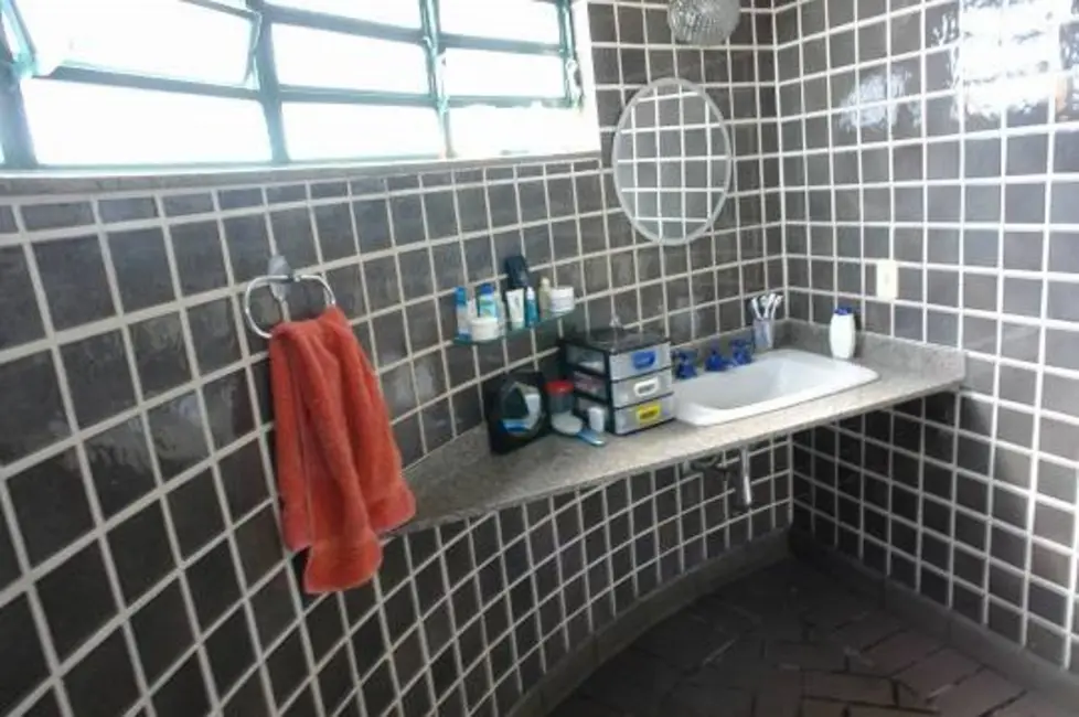 Casa com 4 quartos à venda, 430m2 em Vila Brasílio Machado, São Paulo - SP - imagem 9 Foto 9 de Casa com 4 quartos à venda, 430m2 em Vila Brasílio Machado, São Paulo - SP