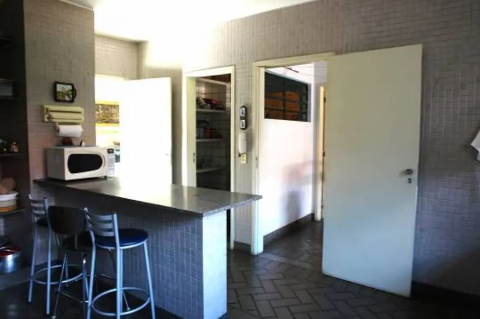 Casa com 4 quartos à venda, 430m2 em Vila Brasílio Machado, São Paulo - SP - imagem 3 Foto 3 de Casa com 4 quartos à venda, 430m2 em Vila Brasílio Machado, São Paulo - SP