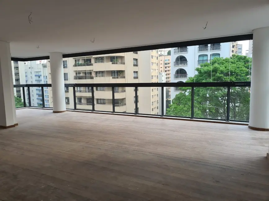 Foto 2 de Apartamento com 3 quartos à venda, 205m2 em Jardim Paulista, São Paulo - SP