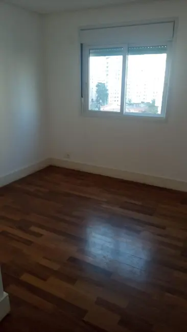 Apartamento com 3 quartos à venda, 209m2 em Aclimação, São Paulo - SP - imagem 9 Foto 9 de Apartamento com 3 quartos à venda, 209m2 em Aclimação, São Paulo - SP