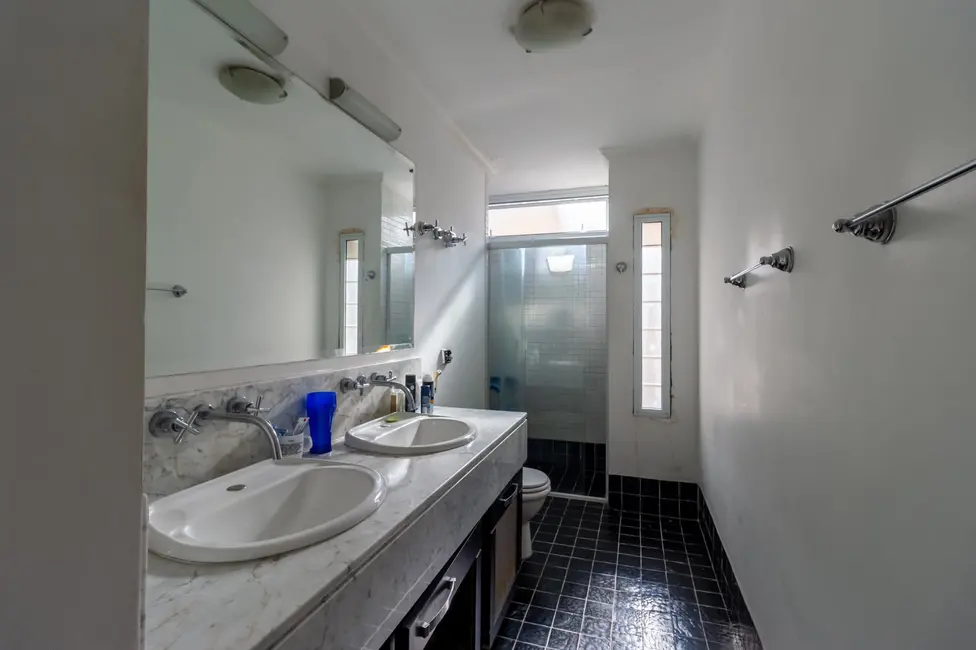 Apartamento com 3 quartos à venda, 210m2 em Higienópolis, São Paulo - SP - imagem 7 Foto 7 de Apartamento com 3 quartos à venda, 210m2 em Higienópolis, São Paulo - SP