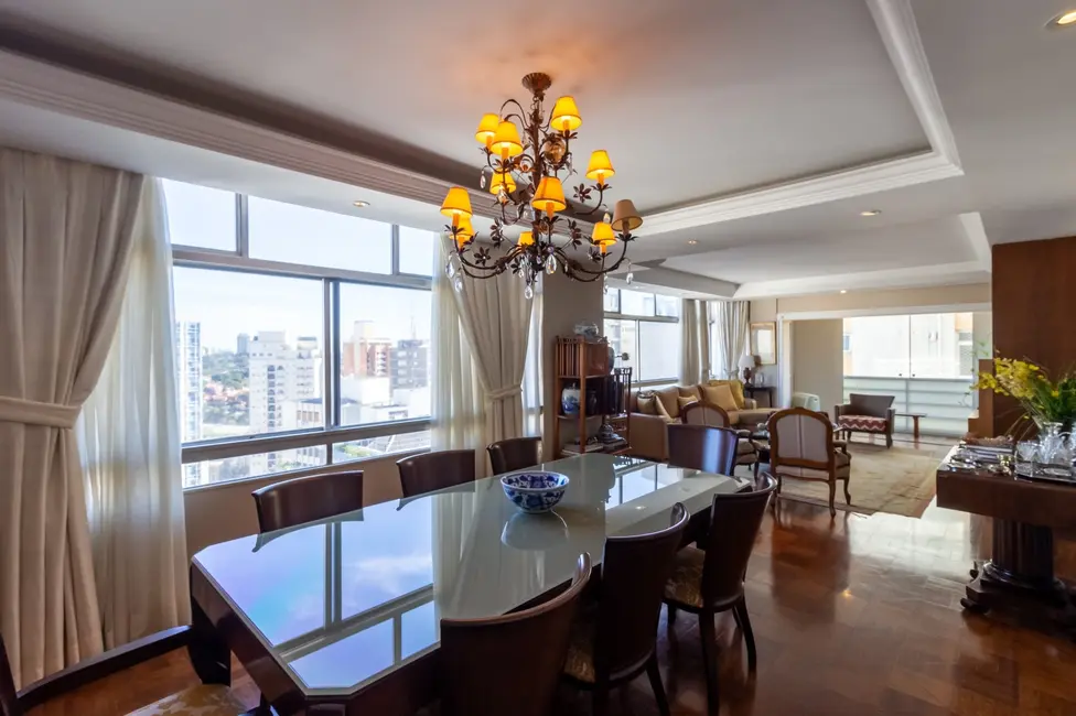 Apartamento com 3 quartos à venda, 210m2 em Higienópolis, São Paulo - SP - imagem 4 Foto 4 de Apartamento com 3 quartos à venda, 210m2 em Higienópolis, São Paulo - SP