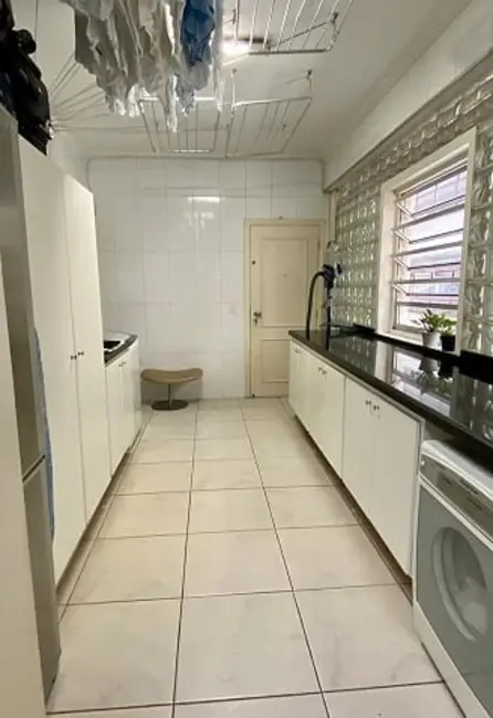 Apartamento com 3 quartos à venda, 260m2 em Higienópolis, São Paulo - SP - imagem 6 Foto 6 de Apartamento com 3 quartos à venda, 260m2 em Higienópolis, São Paulo - SP