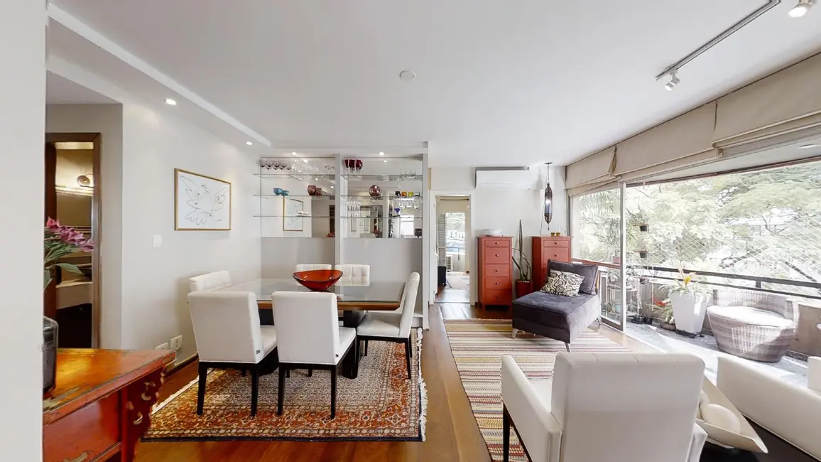 Apartamento com 3 quartos à venda, 139m2 em Aclimação, São Paulo - SP - imagem 1 Foto 1 de Apartamento com 3 quartos à venda, 139m2 em Aclimação, São Paulo - SP