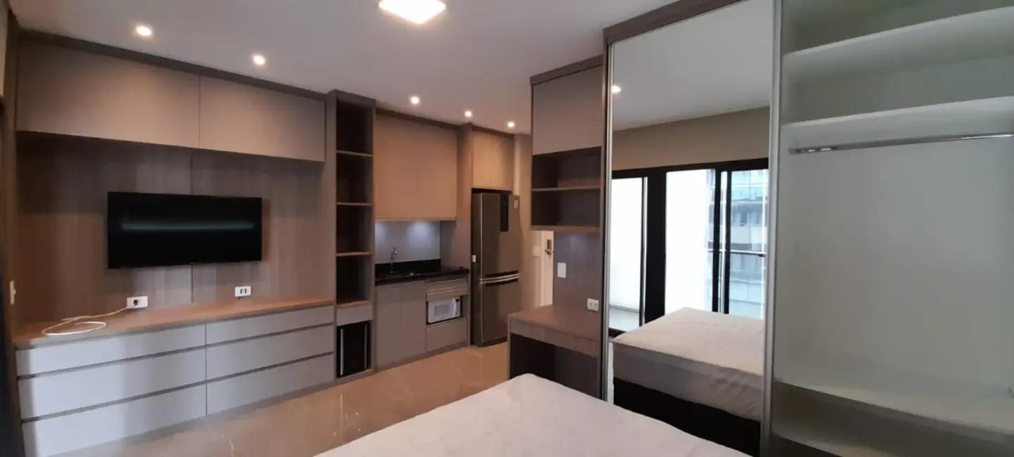 Foto 1 de Apartamento com 1 quarto para alugar, 40m2 em Pinheiros, São Paulo - SP