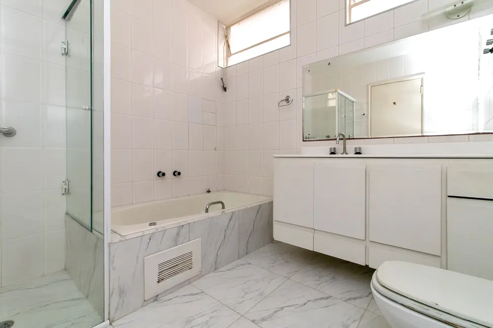 Foto 4 de Apartamento com 3 quartos à venda, 190m2 em Santa Cecília, São Paulo - SP