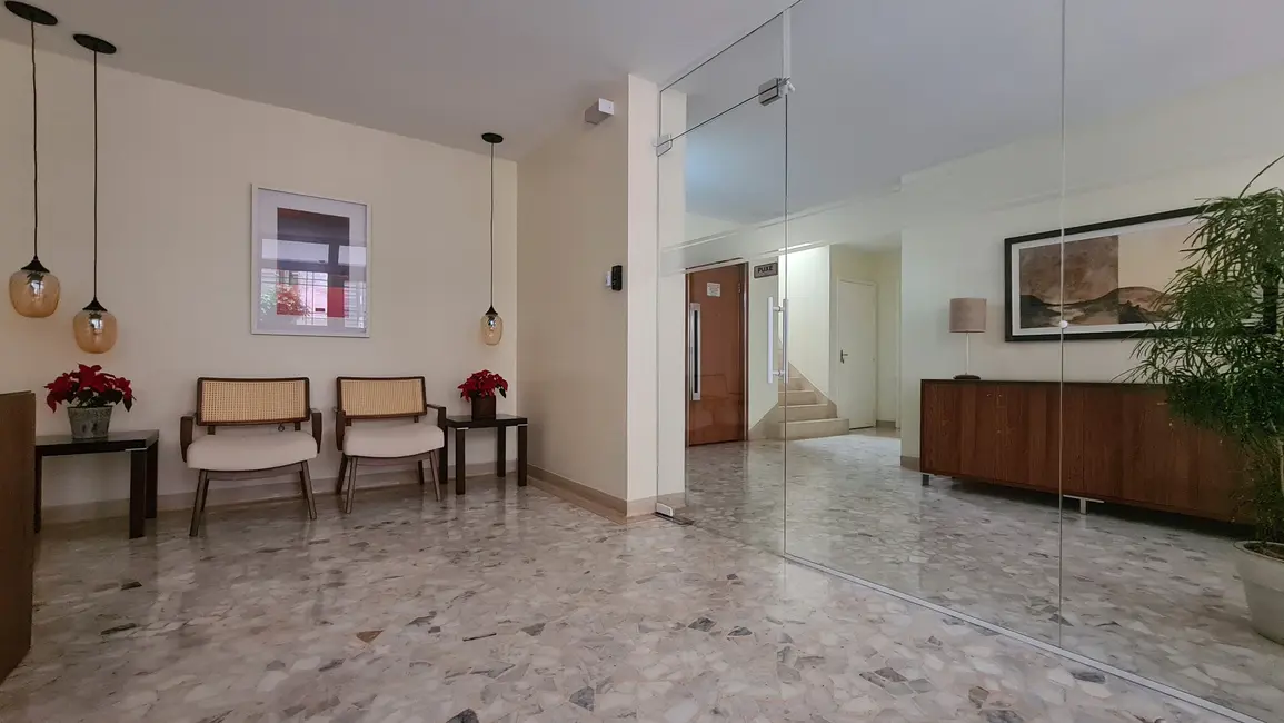 Foto 2 de Apartamento com 2 quartos para alugar, 66m2 em Consolação, São Paulo - SP