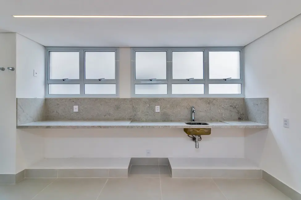 Apartamento com 2 quartos à venda, 87m2 em Cerqueira César, São Paulo - SP - imagem 3 Foto 3 de Apartamento com 2 quartos à venda, 87m2 em Cerqueira César, São Paulo - SP