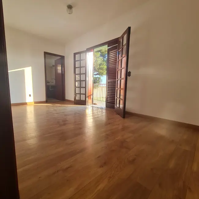 Foto 4 de Casa com 4 quartos à venda, 461m2 em Vinhedo - SP