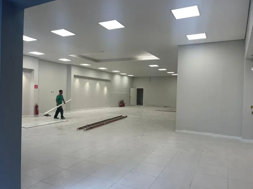 Foto 1 de Armazém / Galpão para alugar, 35m2 em Cambuci, São Paulo - SP
