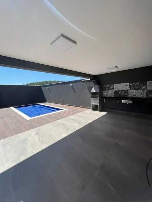 Casa com 3 quartos à venda, 178m2 em Portais (Polvilho), Cajamar - SP - imagem 4 Foto 4 de Casa com 3 quartos à venda, 178m2 em Portais (Polvilho), Cajamar - SP