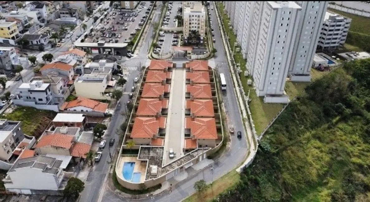 Casa com 3 quartos à venda, 178m2 em Portais (Polvilho), Cajamar - SP - imagem 6 Foto 6 de Casa com 3 quartos à venda, 178m2 em Portais (Polvilho), Cajamar - SP
