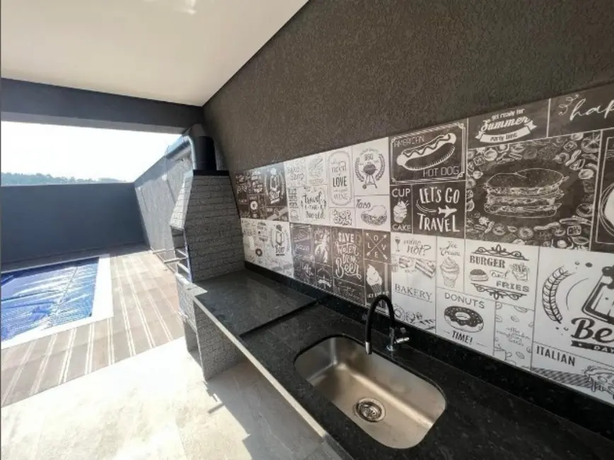 Casa com 3 quartos à venda, 178m2 em Portais (Polvilho), Cajamar - SP - imagem 3 Foto 3 de Casa com 3 quartos à venda, 178m2 em Portais (Polvilho), Cajamar - SP