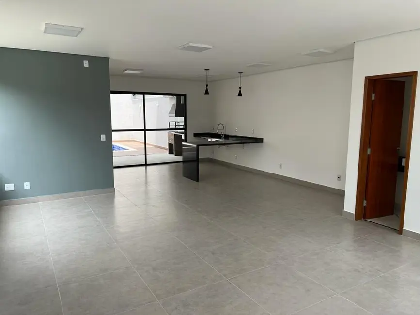Foto 1 de Casa com 3 quartos à venda, 178m2 em Portais (Polvilho), Cajamar - SP