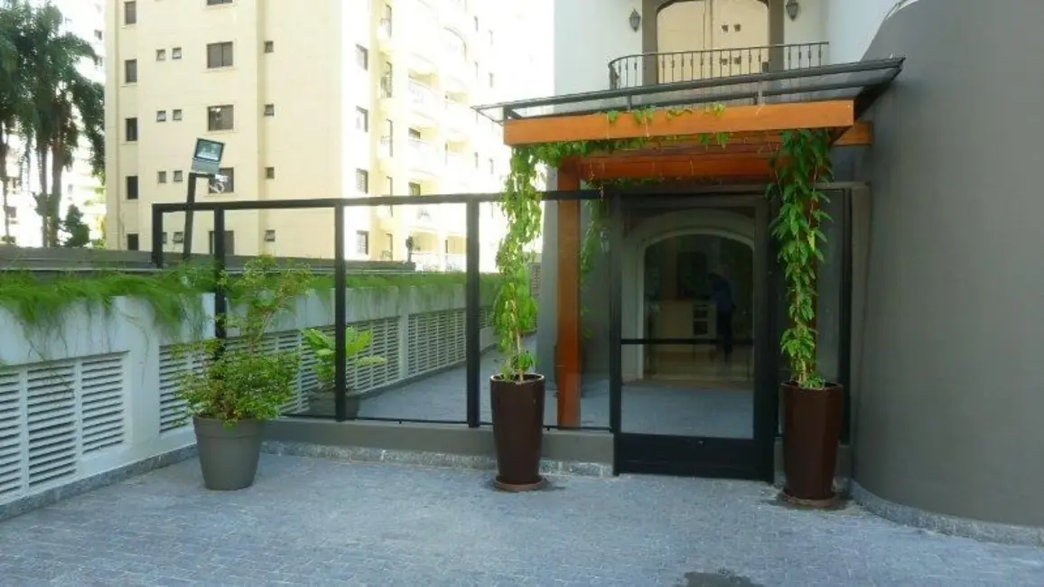 Foto 3 de Apartamento com 3 quartos para alugar, 150m2 em Jardim Paulista, São Paulo - SP