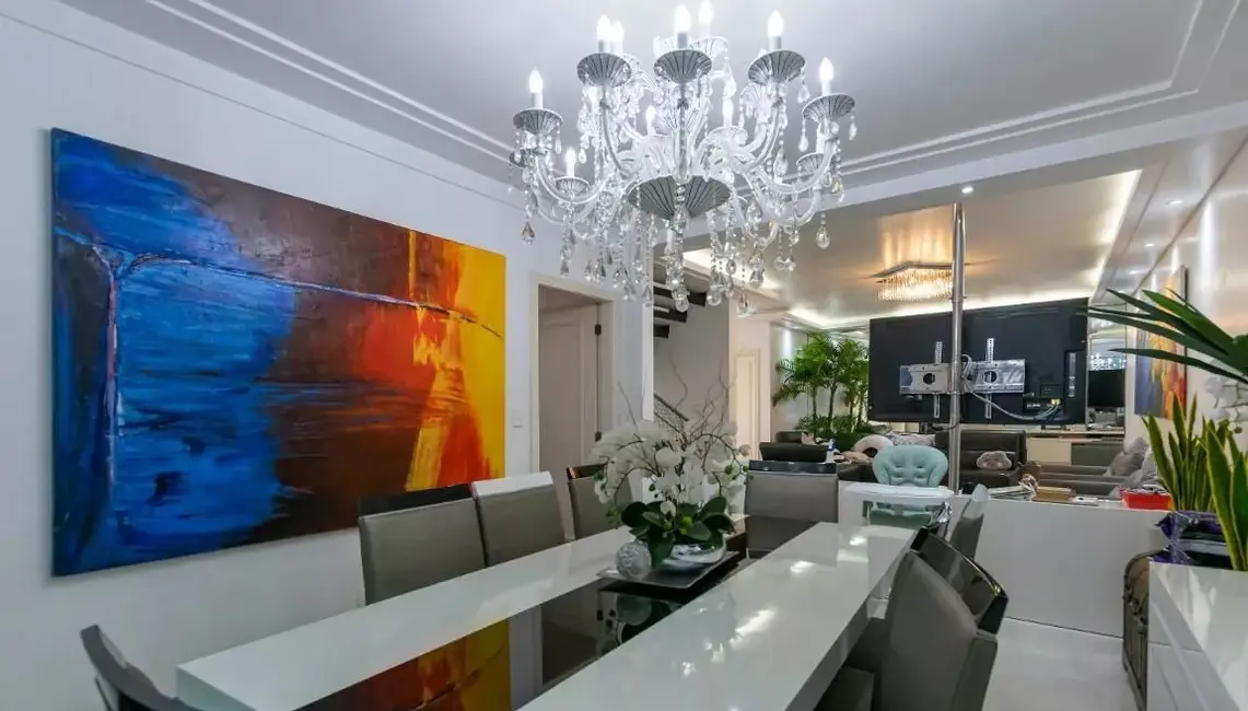 Foto 2 de Casa com 3 quartos à venda, 380m2 em Vila Santo Estéfano, São Paulo - SP